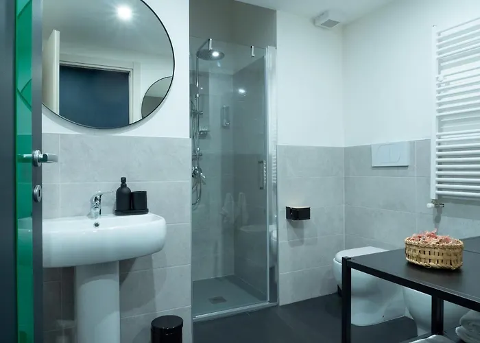 Blocco Sauli 4* ミラノ